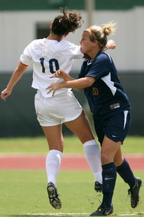 爱游戏官方论坛-NBA球员投篮动作优化与训练方法研究，nba美如画的投篮姿势